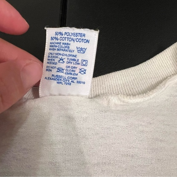 1997 Russell Athletic Orioles Tee Men’s L Cream V-Neck Vintage MLB Baseball Tee - Picture 10 of 10